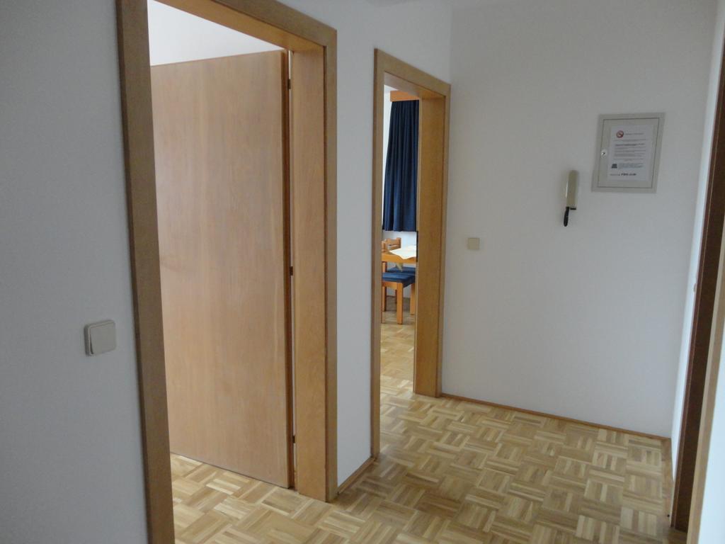 Panoramablickhotel - Lakeview Apartments Аненхайм Стая снимка