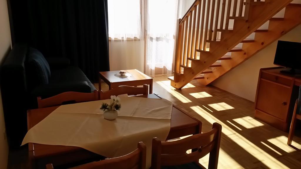 Panoramablickhotel - Lakeview Apartments Аненхайм Стая снимка