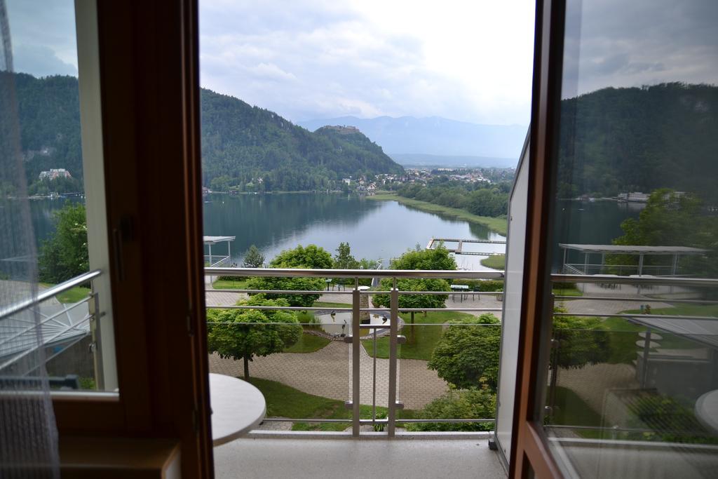 Panoramablickhotel - Lakeview Apartments Аненхайм Екстериор снимка
